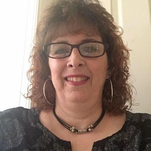 Meet your Posher, Theresa